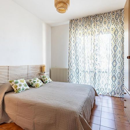 Comfy Apartment With Private Parking Near The Beach! Viareggio Exterior foto