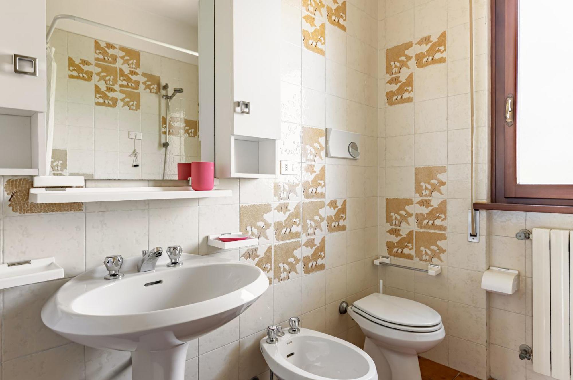 Comfy Apartment With Private Parking Near The Beach! Viareggio Exterior foto